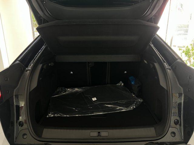 PEUGEOT 3008 Hybrid 145 e-DCS6 GT da?379,00 mensili