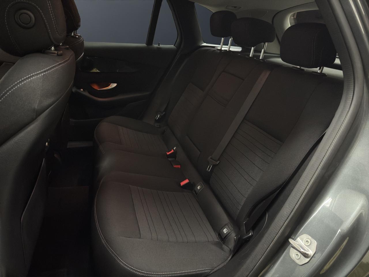 MERCEDES-BENZ GLC 300 d 4MATIC SPORT - MY20