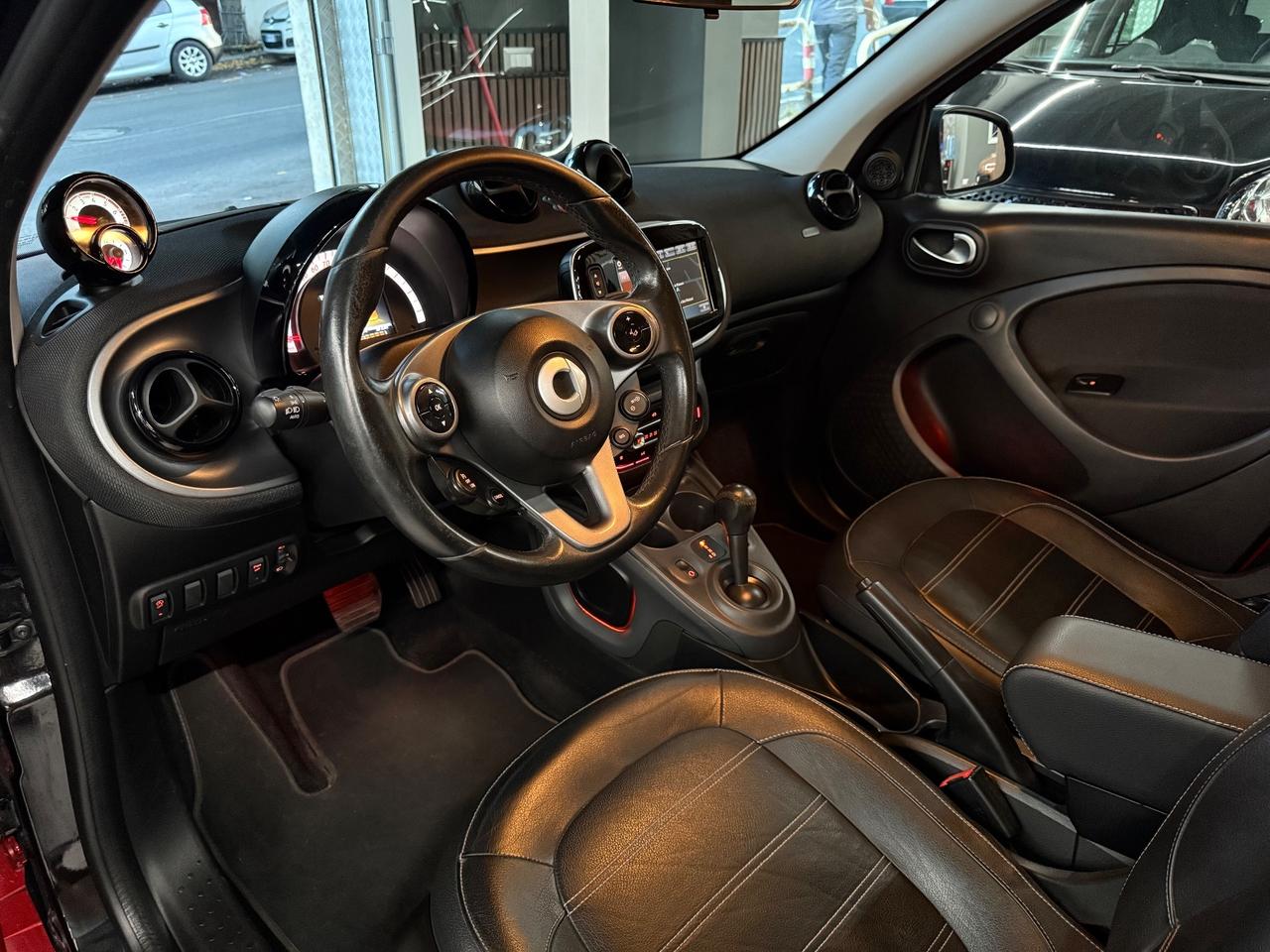 Smart ForFour 90 0.9 Turbo Prime Navi Led PRONTA CONSEGNA