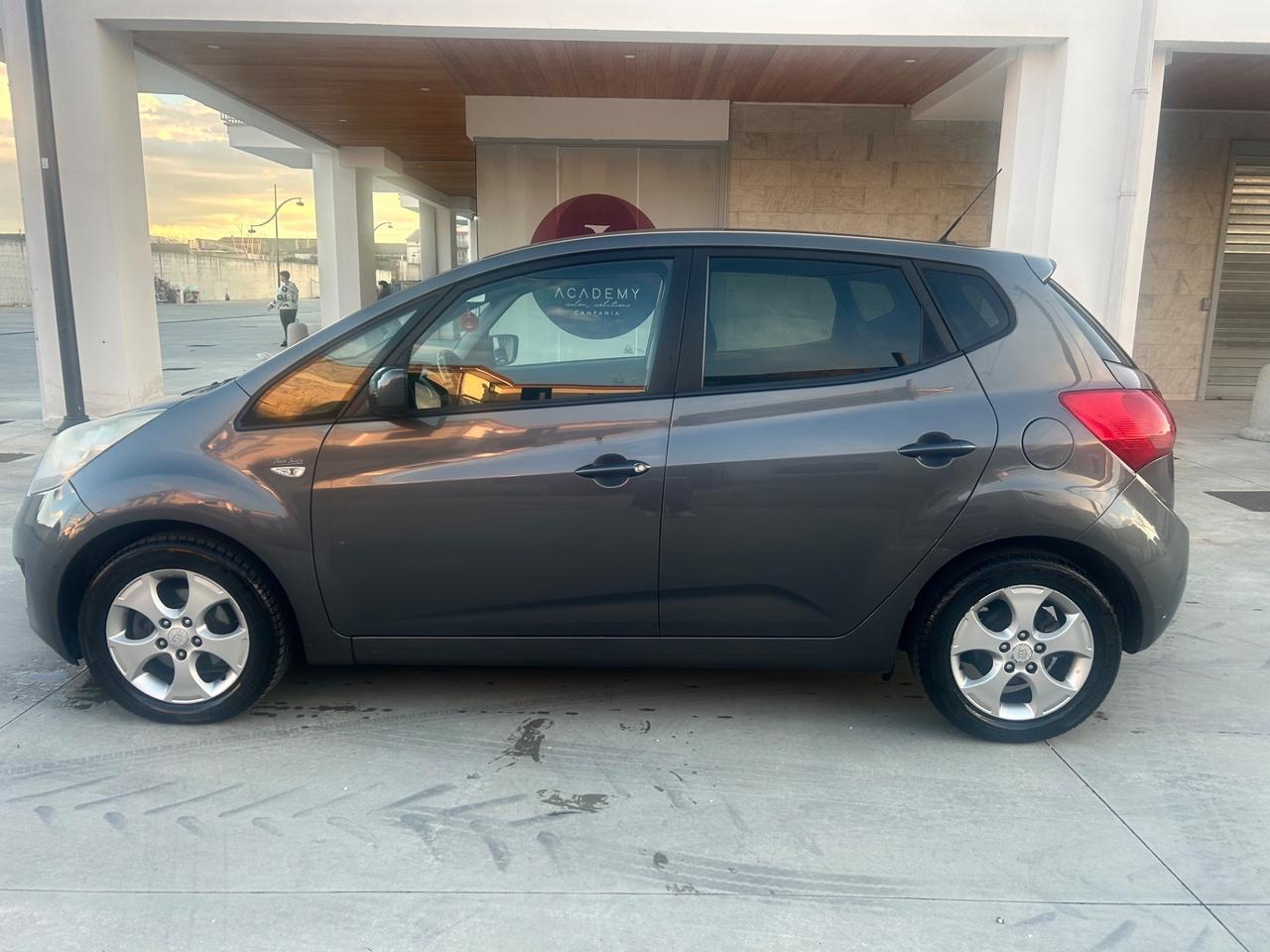 Kia Venga 1.4 CRDi 90CV WGT EX