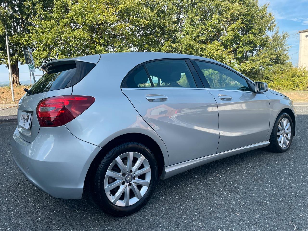 Mercedes-benz A 180 d Business