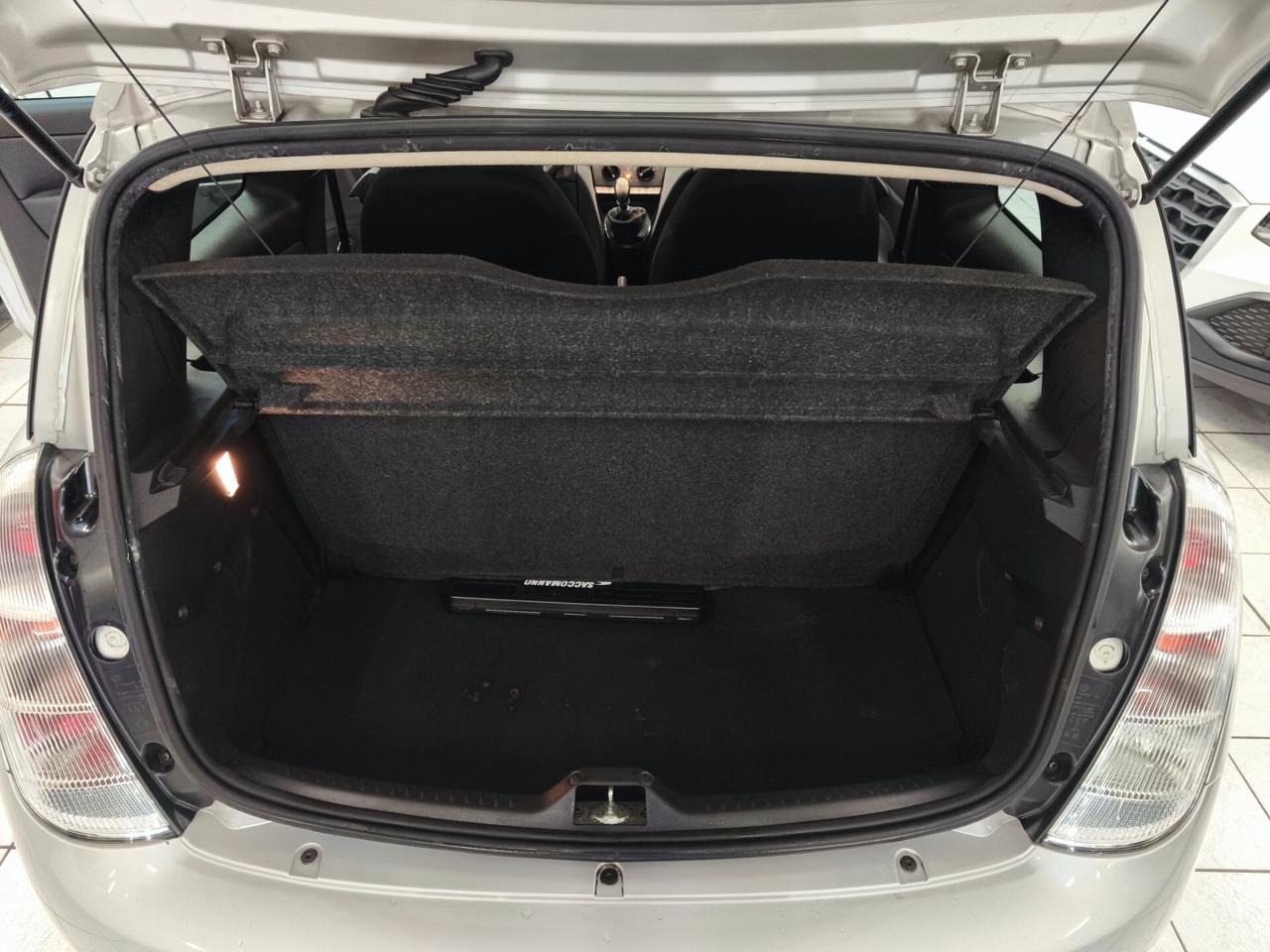 Lancia Ypsilon 1.2 Oro