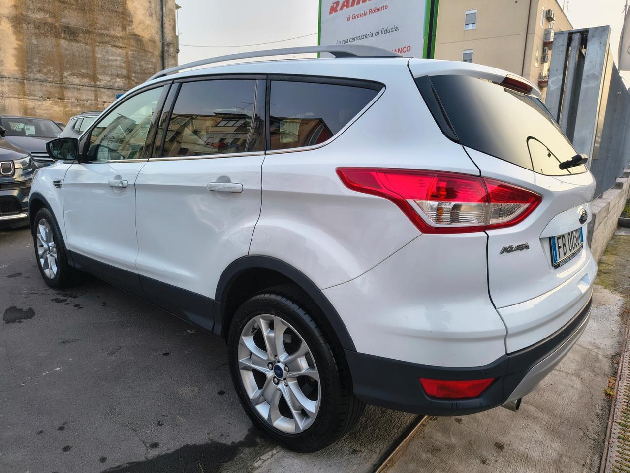FORD KUGA 2.0 DIESEL 120 CAVALLI SOLI 120.000 KM 2015