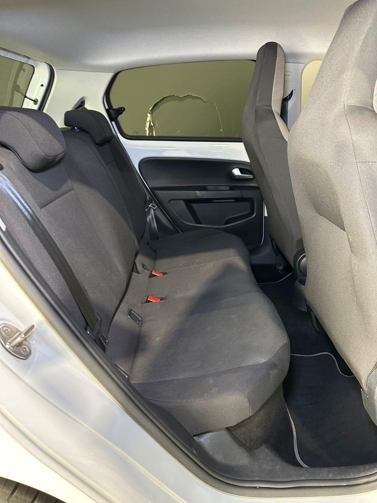 Volkswagen up! e-up! 83 CV