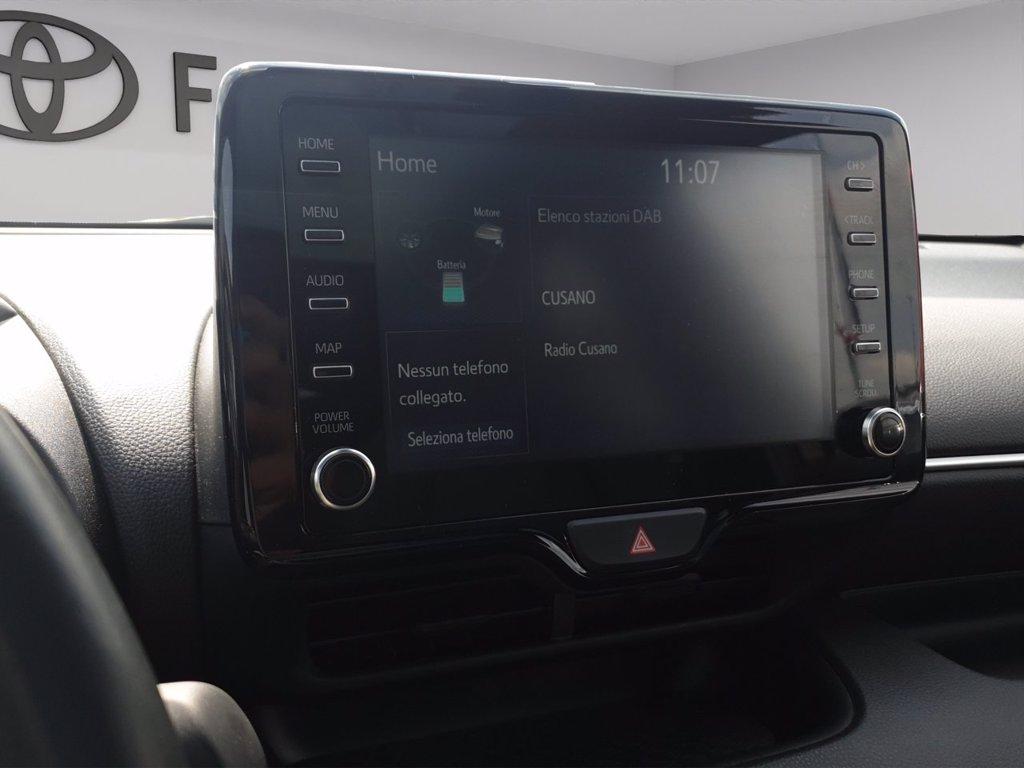 TOYOTA Yaris 1.5h lounge del 2022