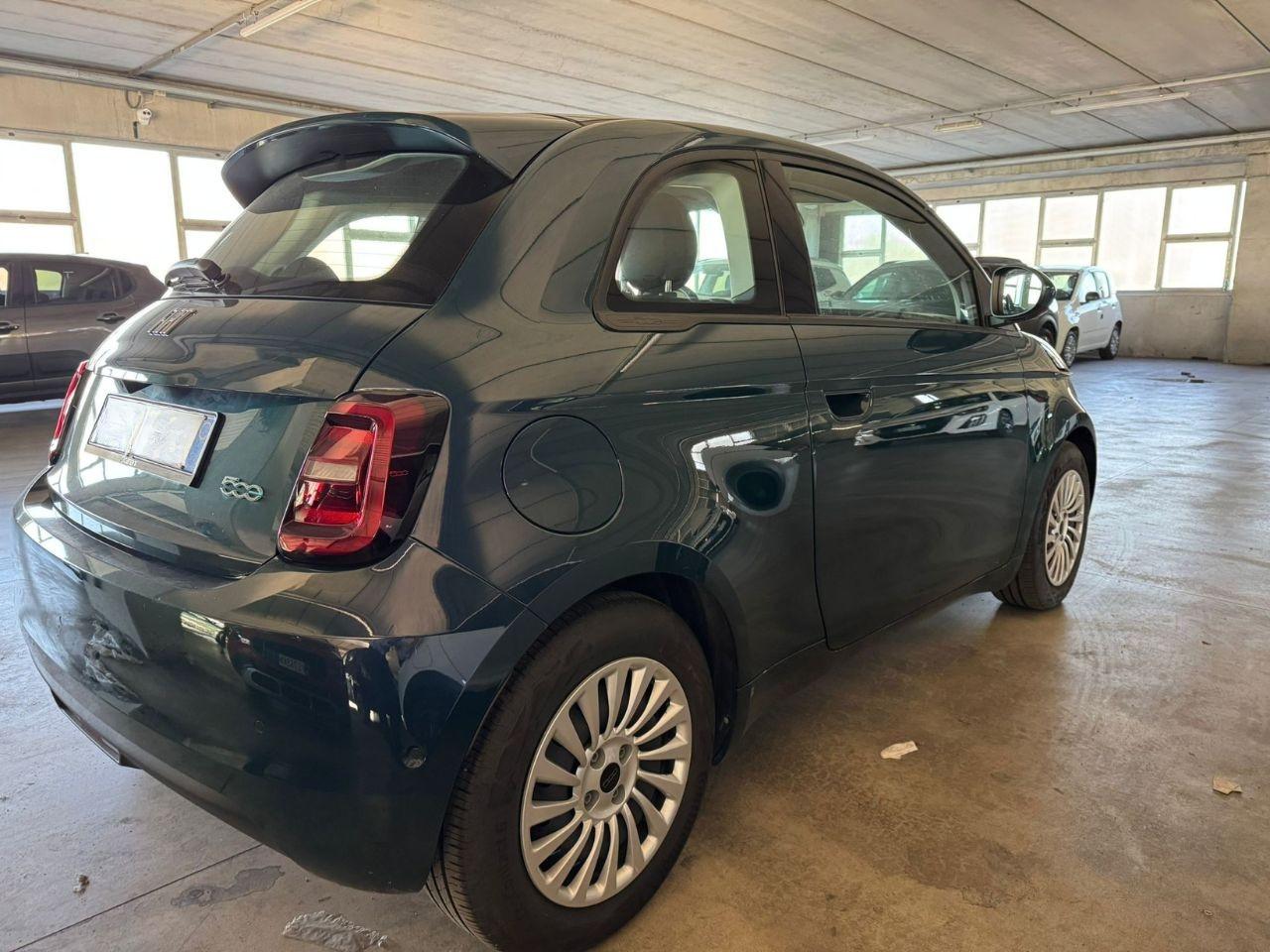 FIAT 500e - 500e 42 kWh