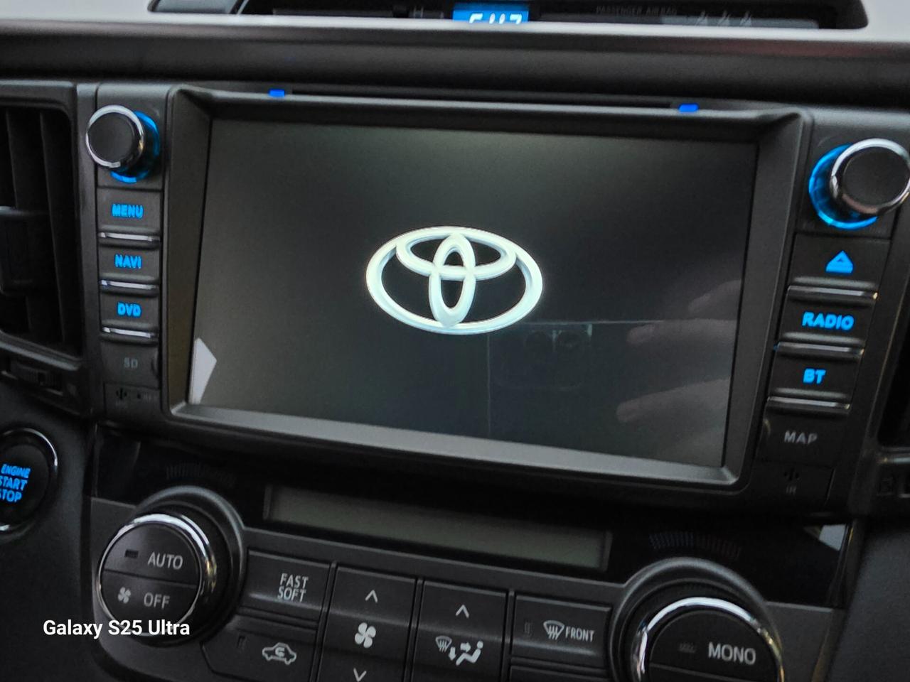 RAV4 2.0 D-4D 4WD Lounge valuto usato scambio
