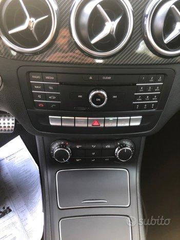 Mercedes-benz B 200 premium