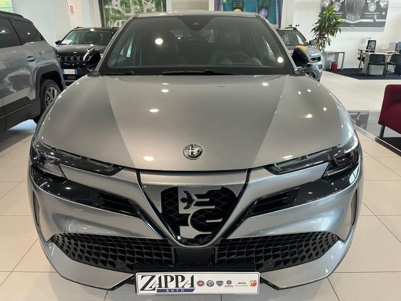 ALFA ROMEO Junior 1.2 145 CV Hybrid eDCT6 Q4 Intensa