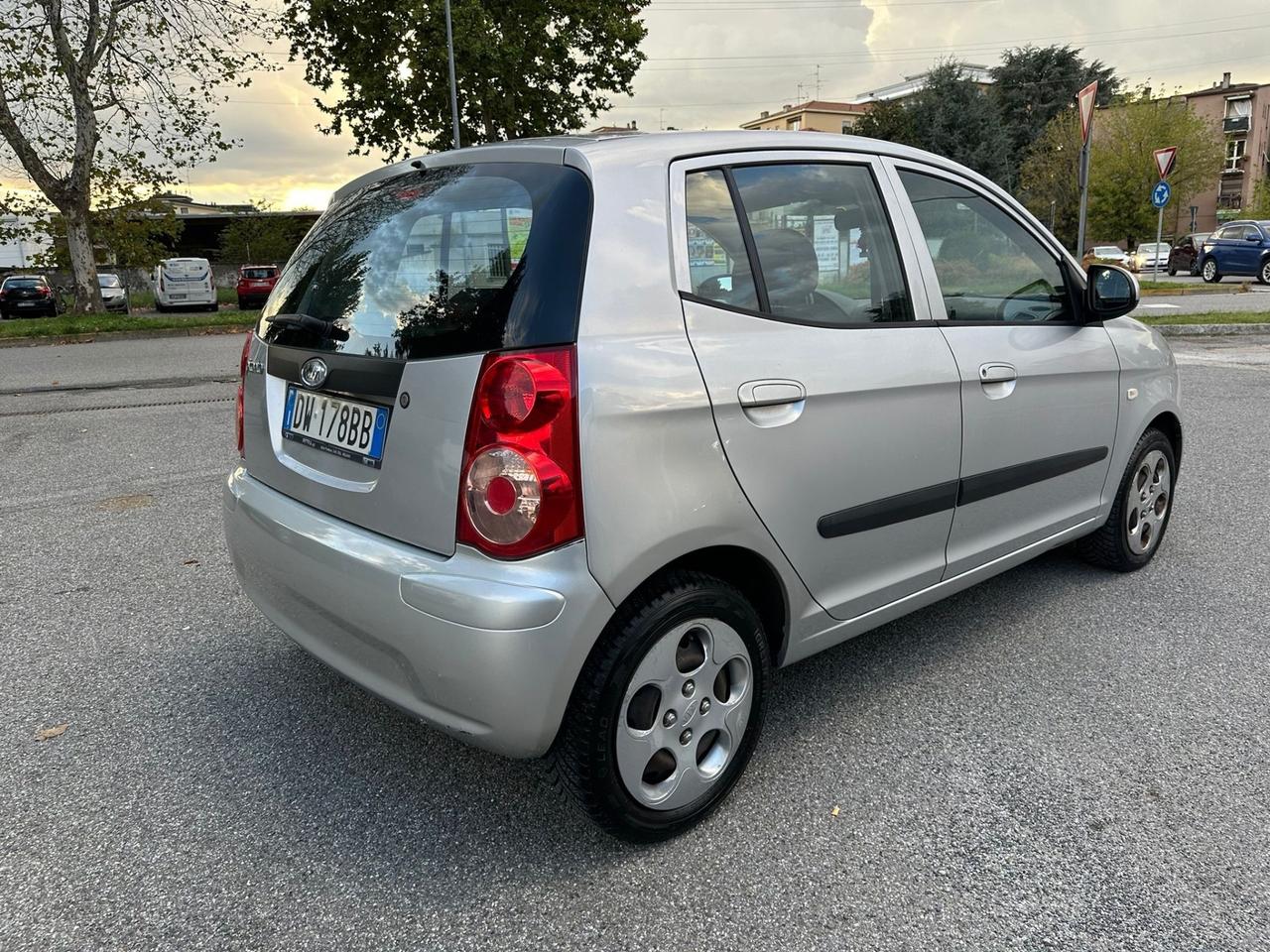 Kia Picanto 1.0 12V Life Bi-Fuel