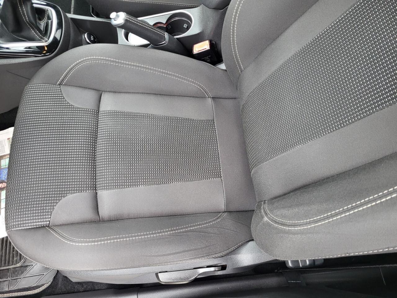 FORD Fiesta 1,5 TDCi-6B-3 REVISIONI-NAVI-UNICA PRO