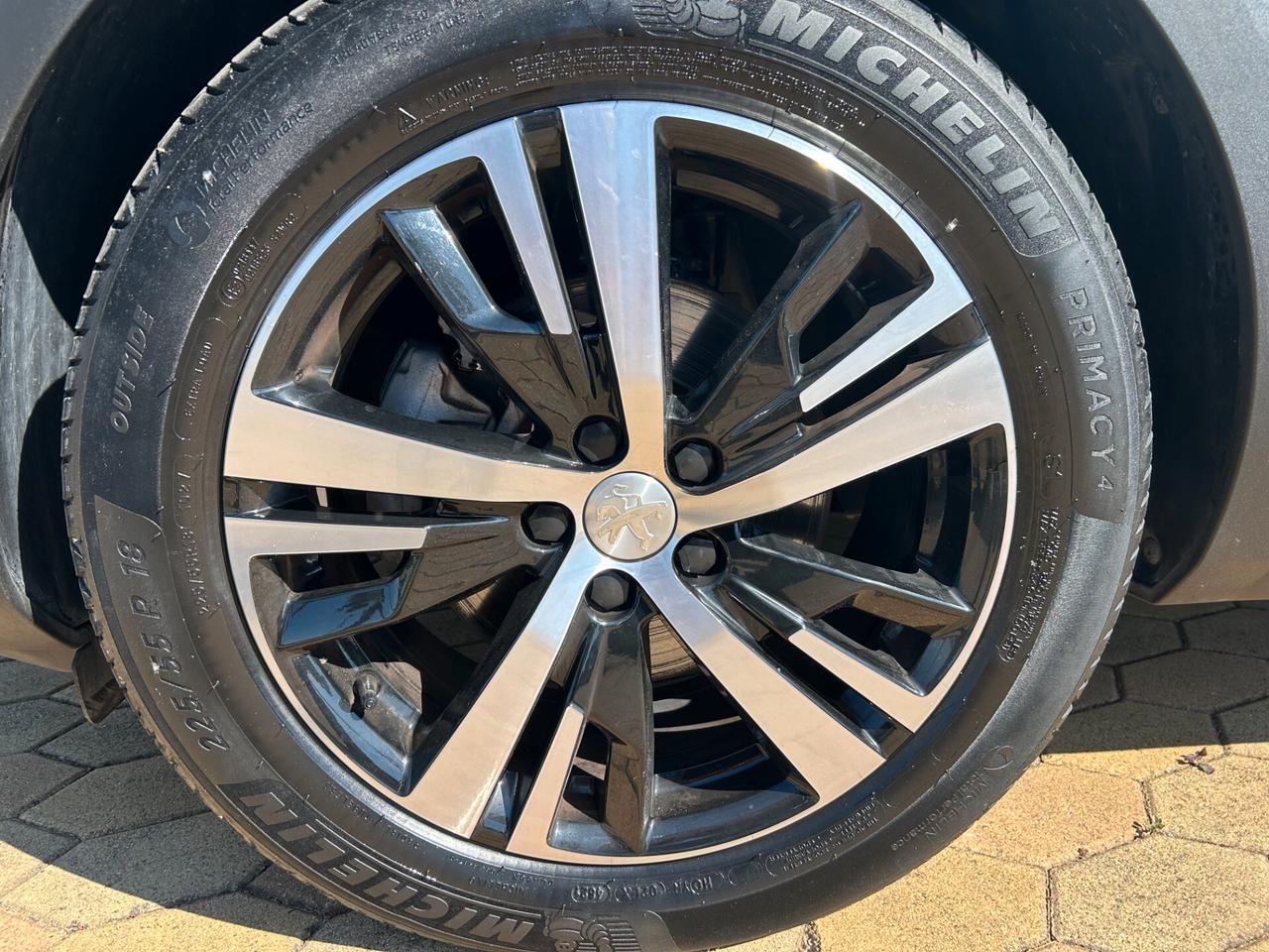 Peugeot 3008 BlueHDi 130 S&S EAT8 GT PACK FULL OPT.