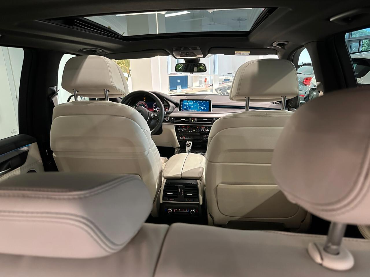 Bmw X5 M50 X5 M50d auto