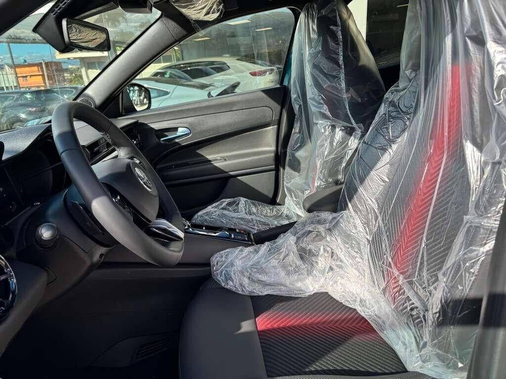 Alfa Romeo Junior 1.2 136 CV Hybrid eDCT6 Speciale KM 0 IVA ESPOSTA Tua a soli 269 Euro al mese