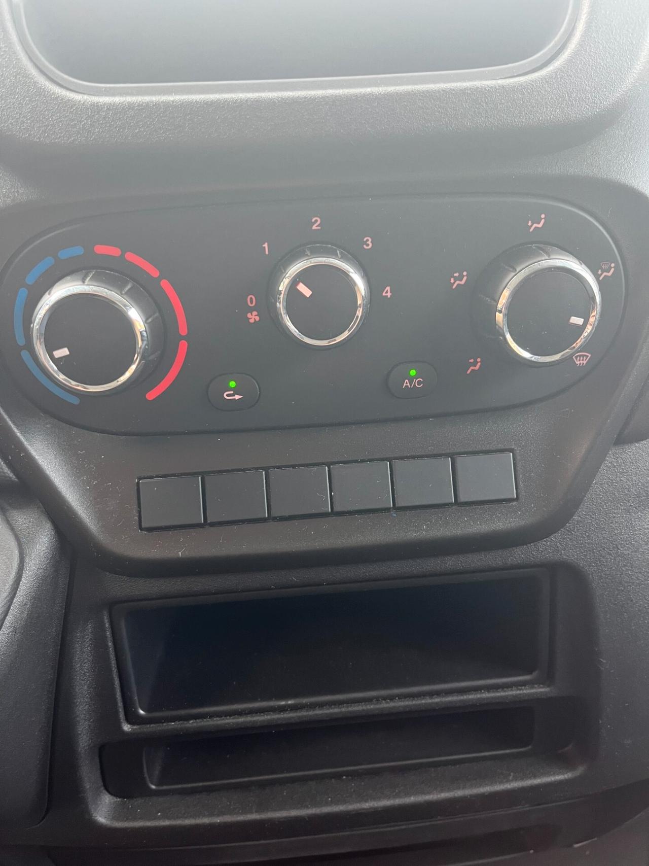 Iveco Daily 2.3 Diesel HKa 35 S V Radstand