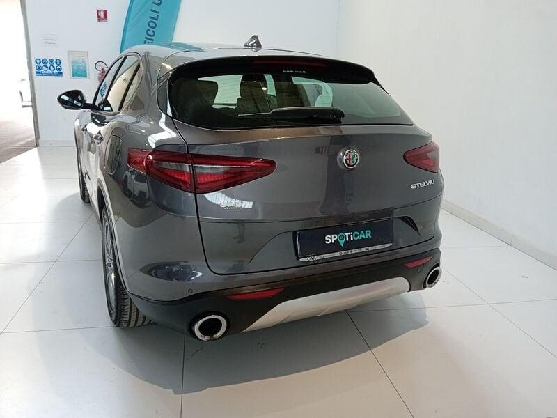 Alfa Romeo Stelvio 2.2 Turbodiesel 190 CV AT8 RWD Super