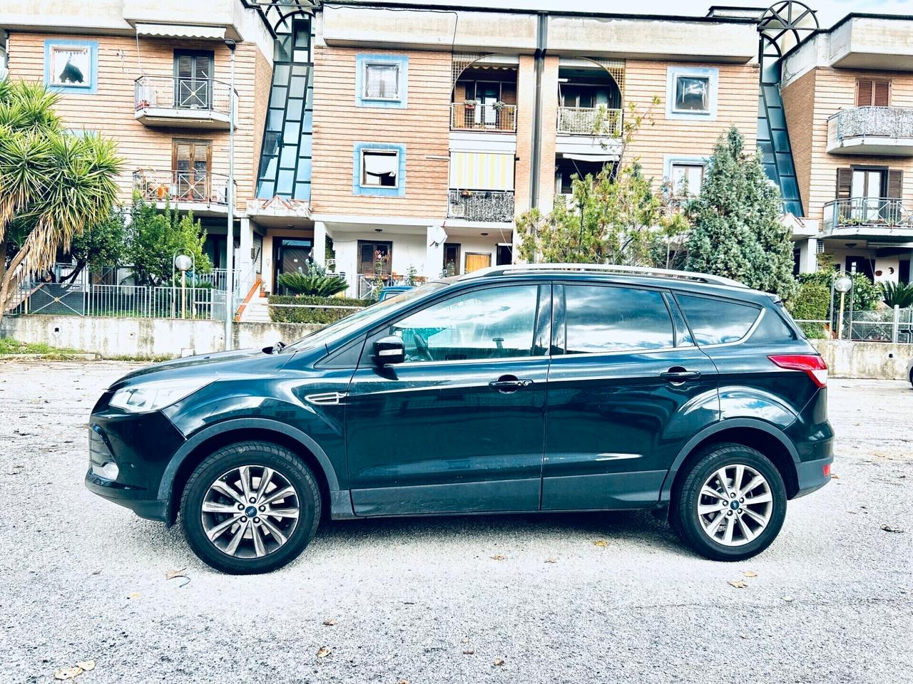 Ford Kuga 2.0 TDCI 150 CV S&S 4WD Titanium 4x4