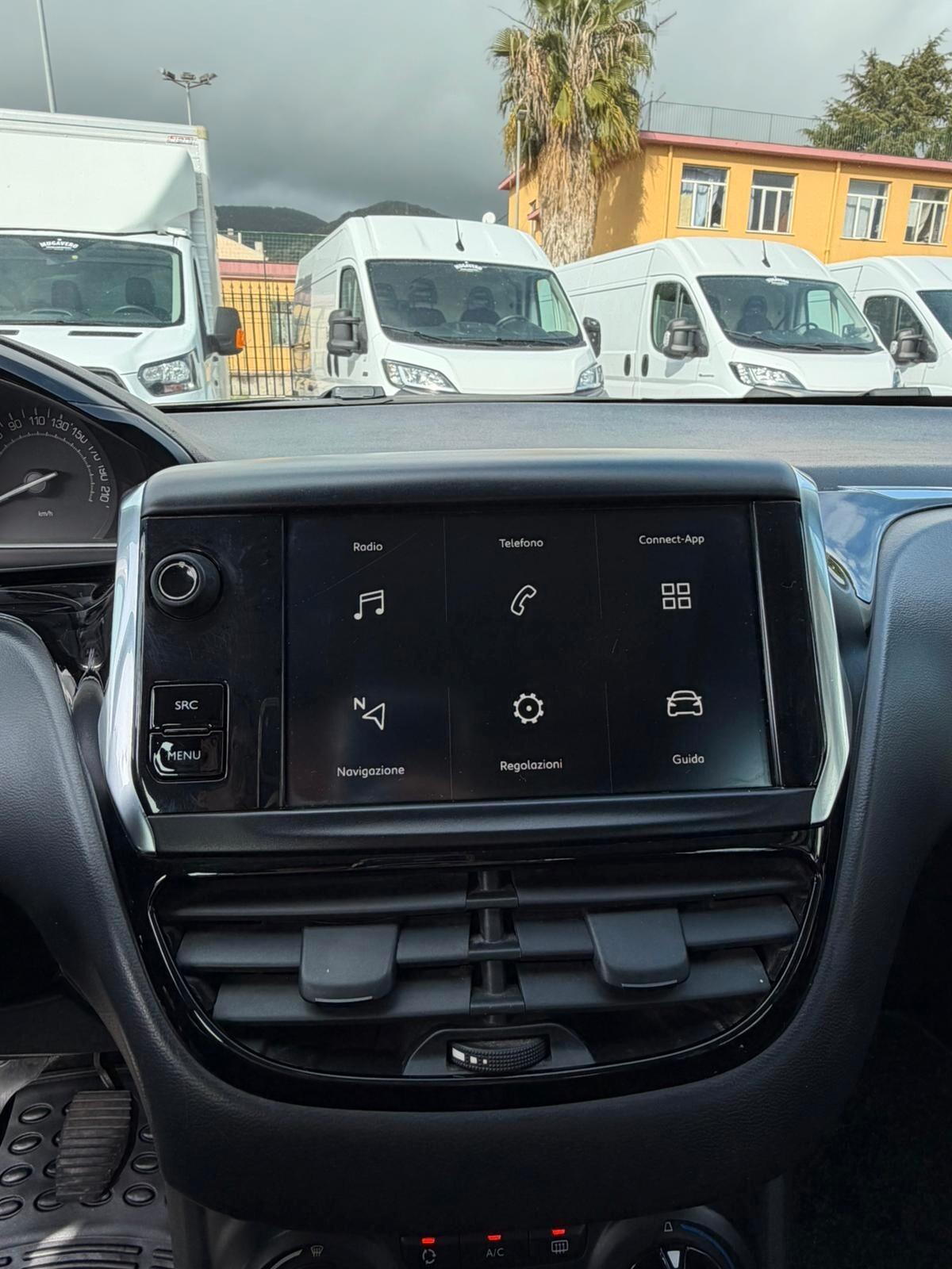 PEUGEOT 208 1.5HDI AUTOCARRO 2 POSTI