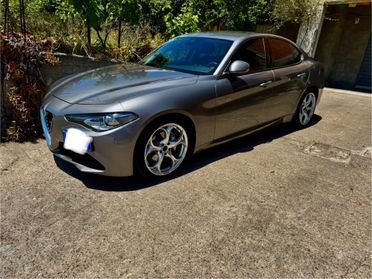 ALFA ROMEO GIULIA 2.2 TURBODIESEL 160 CV AT8 SUPER