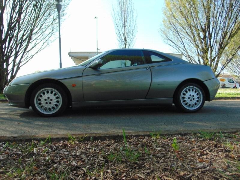 ALFA ROMEO Gtv/Spider Gtv 2.0i V6 turbo cat