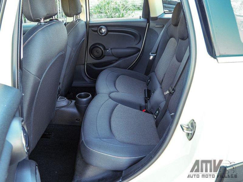 MINI Mini 5 porte 1.5 Cooper D 5 porte