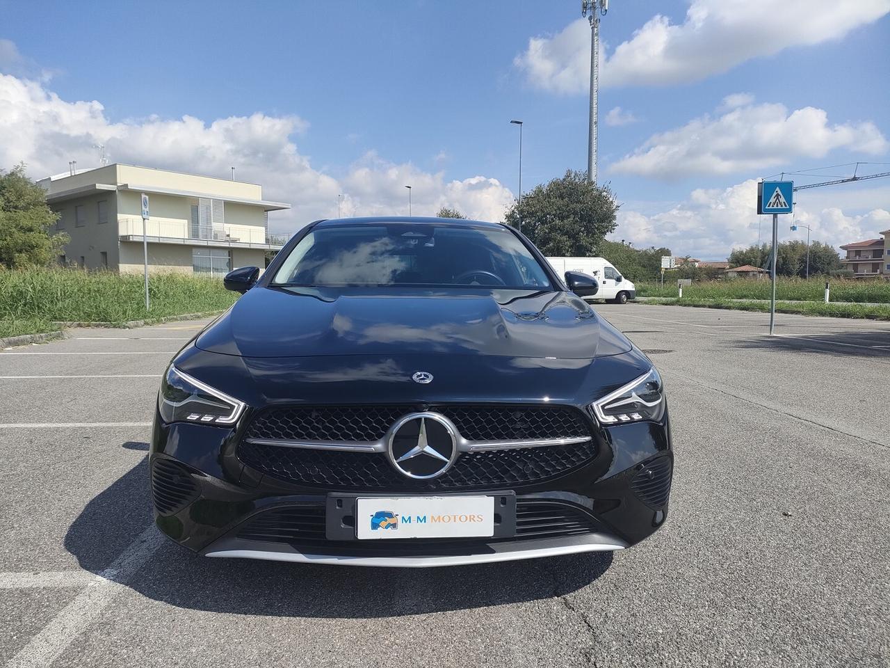 Mercedes-Benz CLA 180 d Progressive Advanced