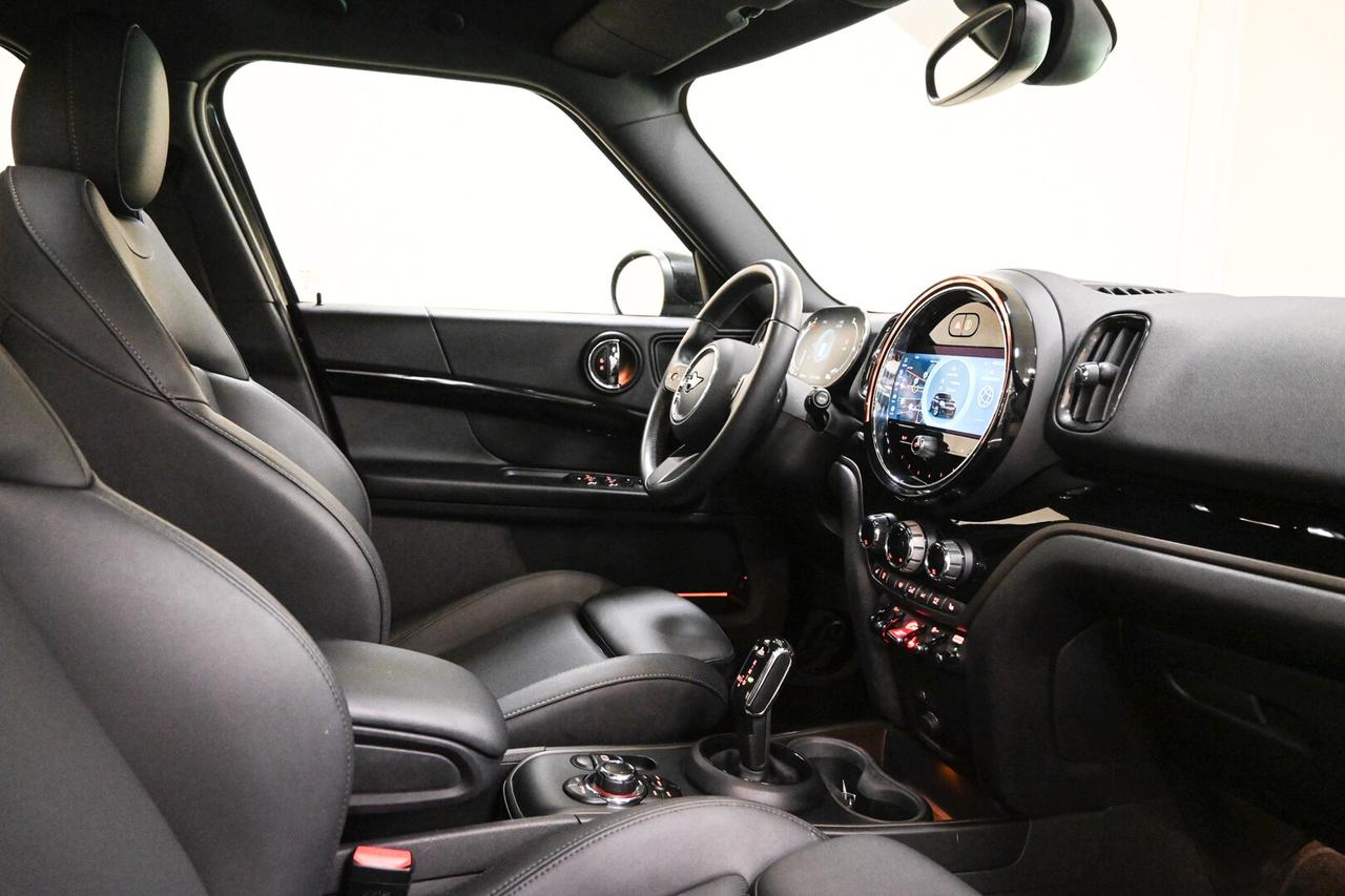 MINI Mini Countrym.(F60) Mini 1.5 Cooper Busine...