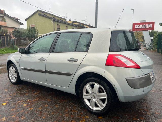 RENAULT Megane Mégane 1.4 16V 4p. Luxe Dynamique