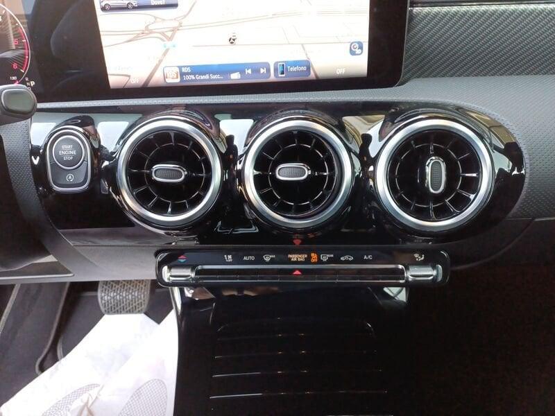 Mercedes-Benz Classe A A 180 d Automatic Progressive Advanced