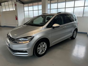 Volkswagen Touran 2.0 TDI 115 CV DSG Business Navi