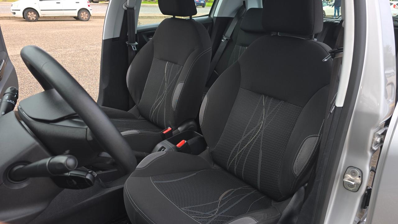 Peugeot 208 1.2 VTi 82 CV 5 porte Active