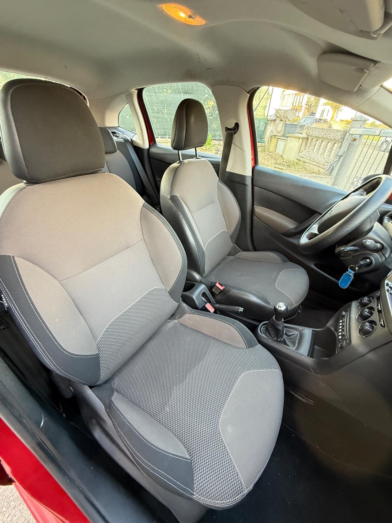 Citroen C3 1.2 BENZINA 82 CV NEOPATENTATI 2015