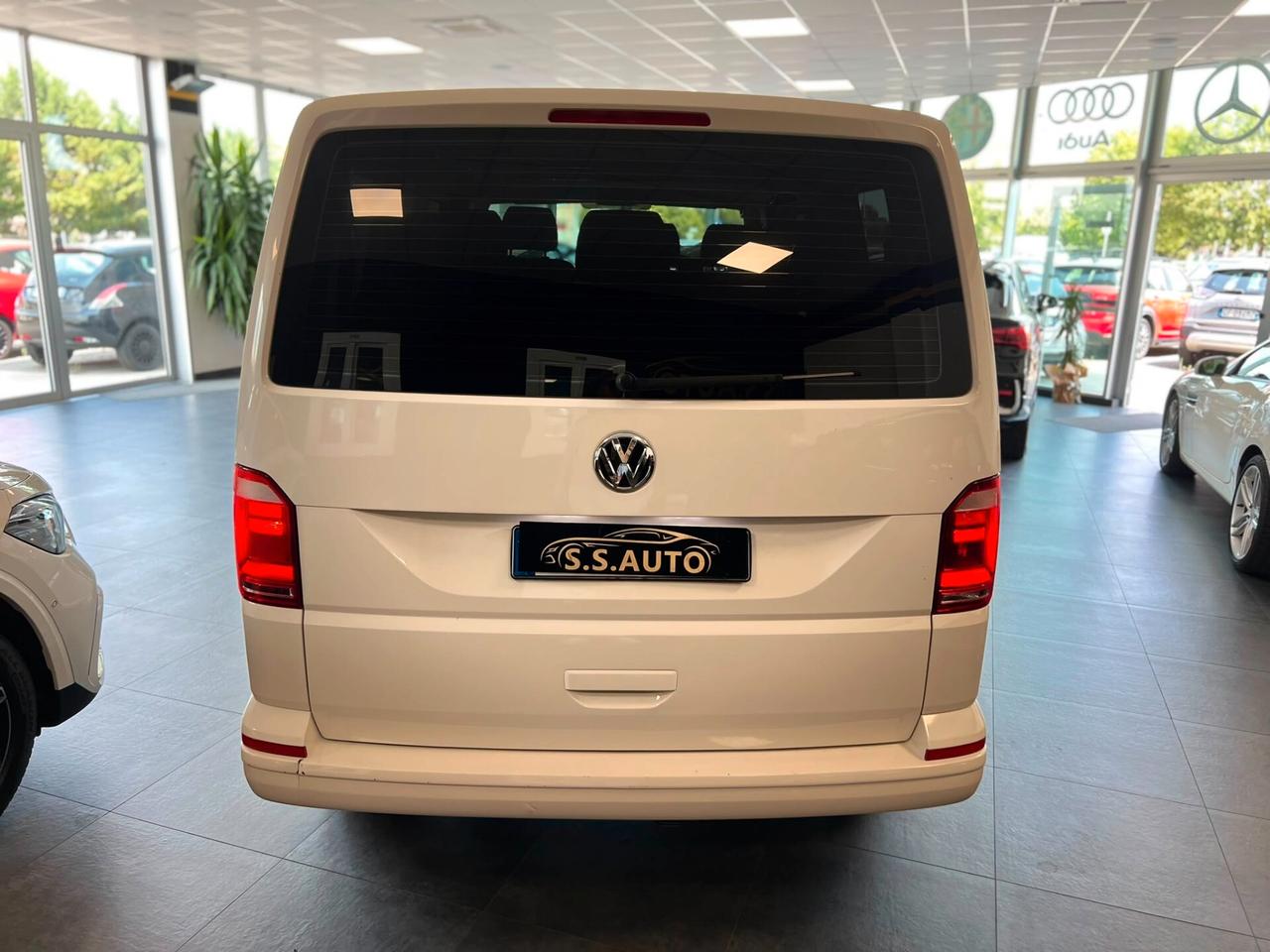 Volkswagen Caravelle 2.0 TDI 150CV DSG PC Comfortline