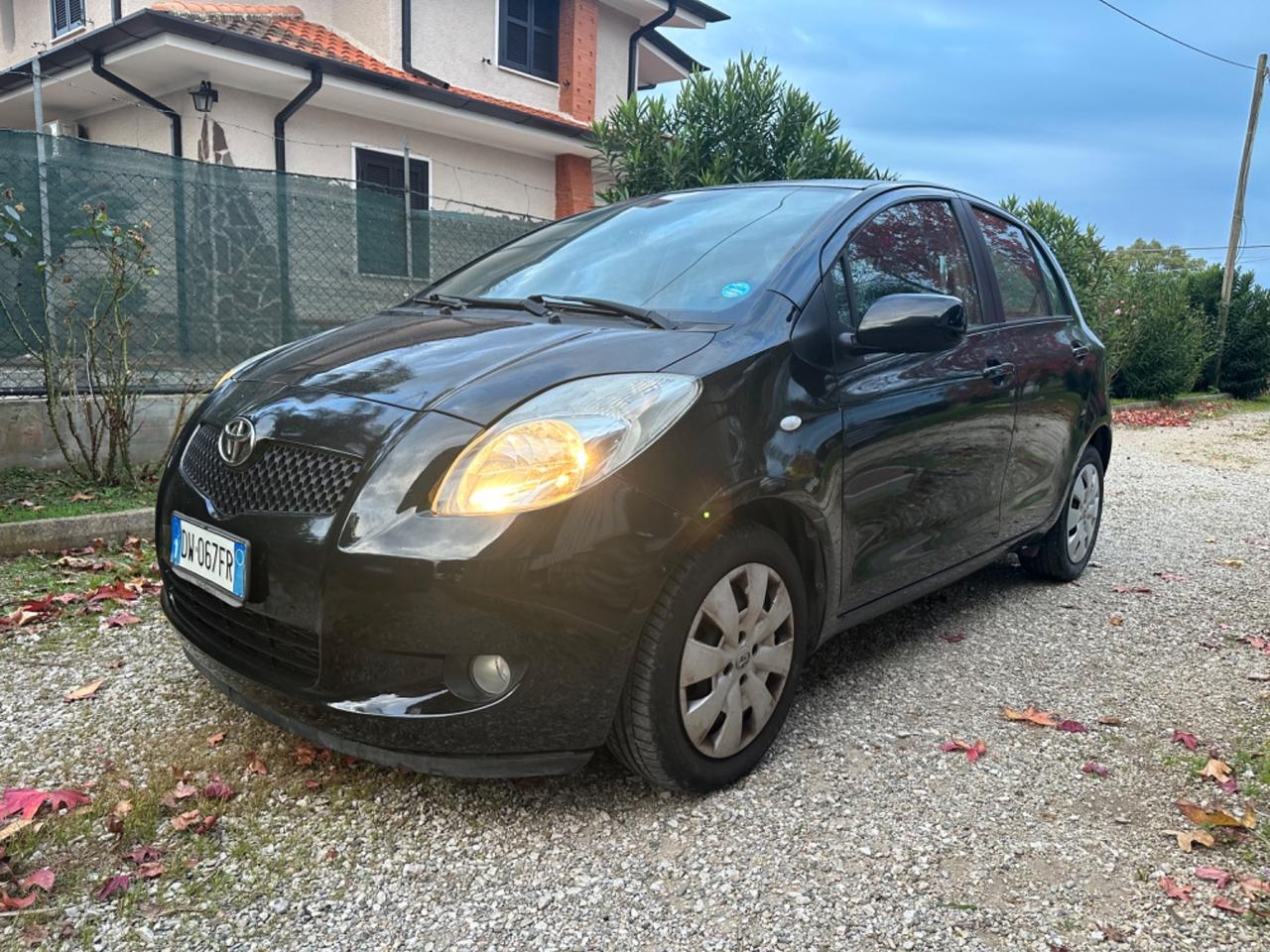 Toyota Yaris 1.3 5 porte Sol