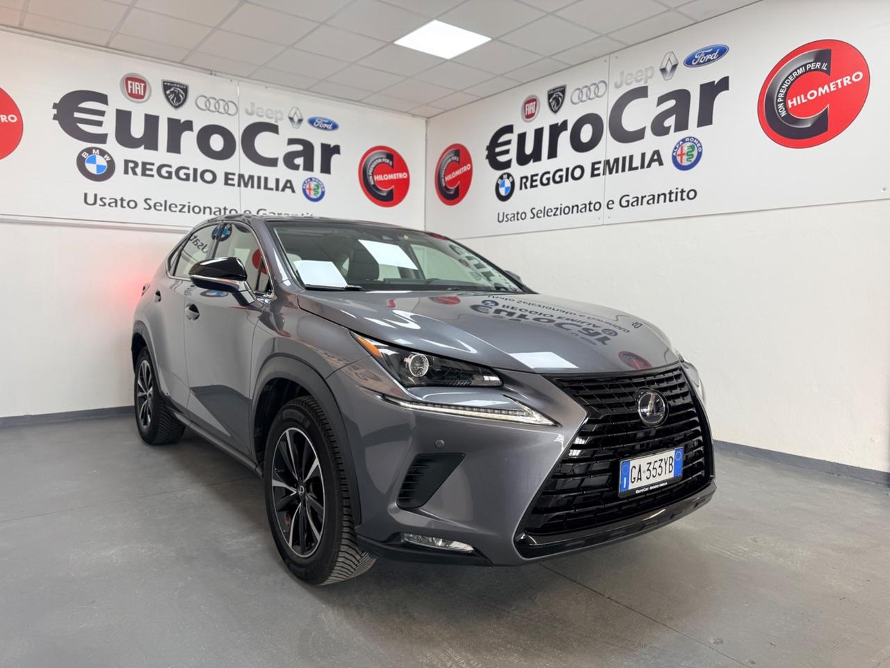 Lexus NX 300h 2.5 Hybrid 155CV 4WD Luxury 07/2020 EURO 6D