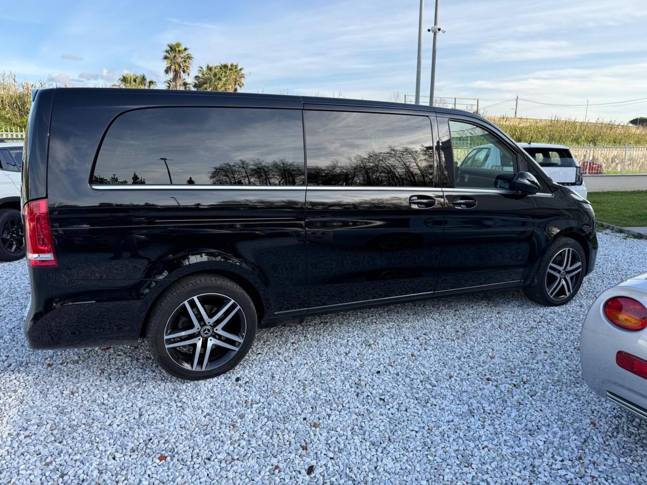 Mercedes-benz V 300 d Automatic 4Matic Premium Extralong