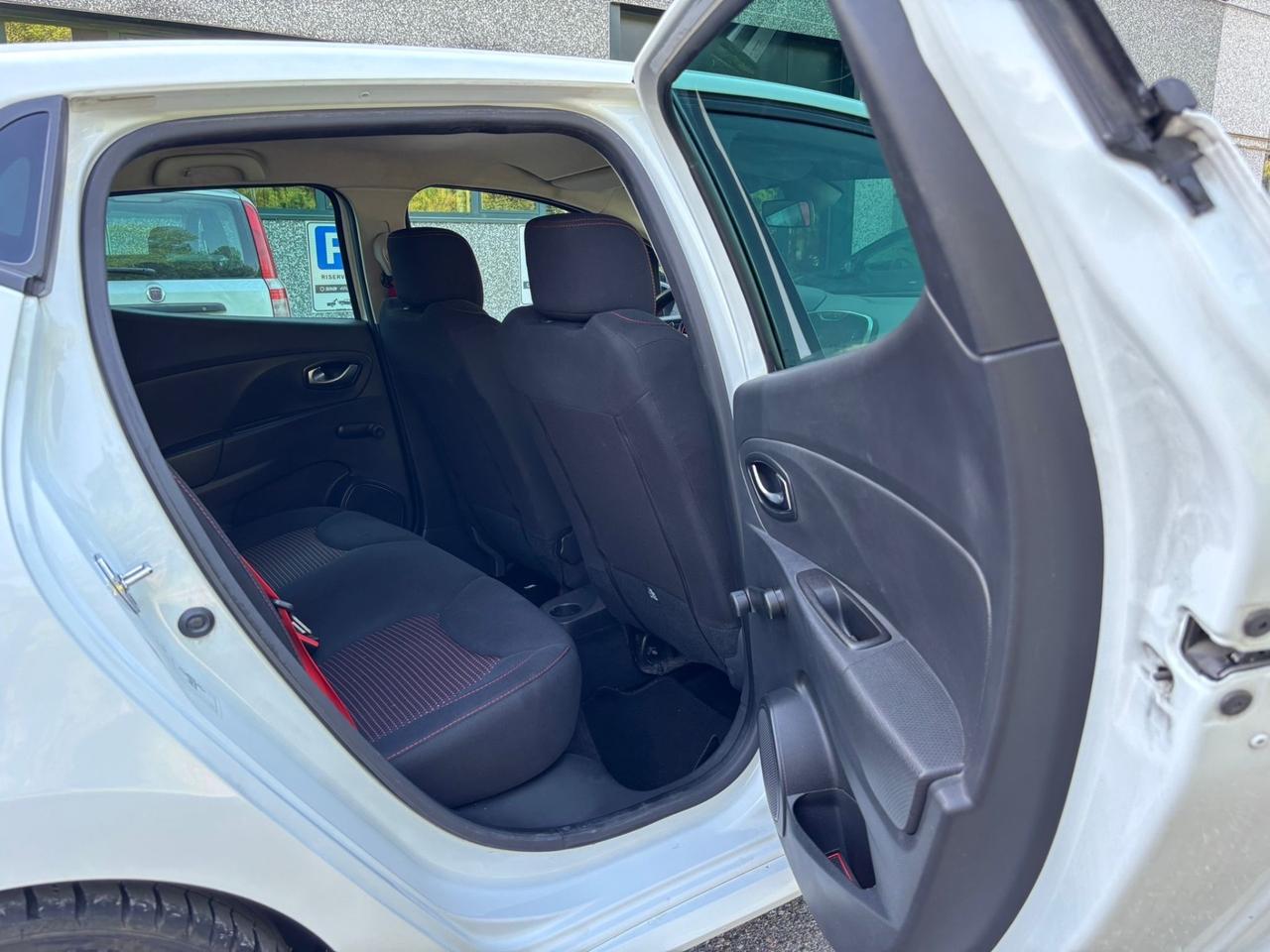 Renault Clio 1.6 T 200CV EDC 5 porte R.S.