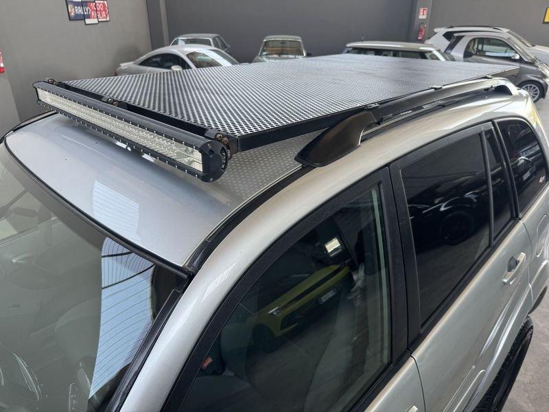 Toyota RAV4 5p 2.0 d-4d 16v ASI KIT RIALZO +4CM LUCI LED PORTAPACCHI