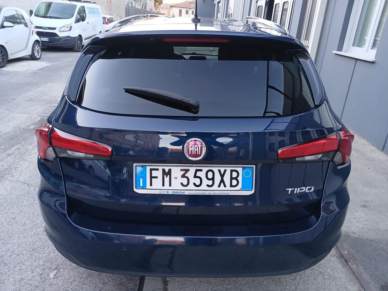 Fiat Tipo 1.6 Mjt S&S SW Lounge*EURO6B*NAVI*CERCHI