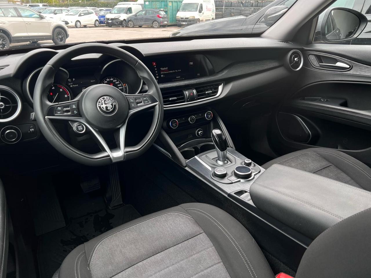 Alfa Romeo Stelvio 2.2 Turbodiesel 160 CV AT8 RWD Sport-Tech