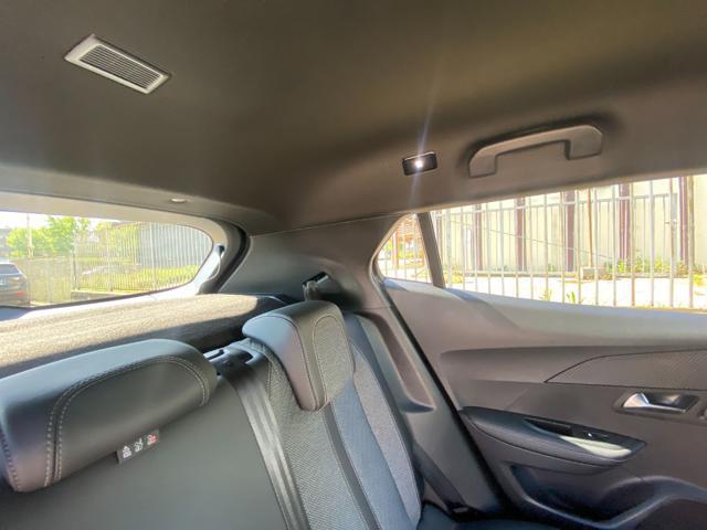 PEUGEOT 2008 *PROMO* PureTech 100 S&S Allure