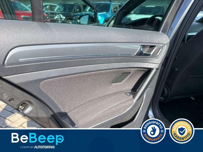 Volkswagen Golf 5P 1.6 TDI SPORT 115CV DSG