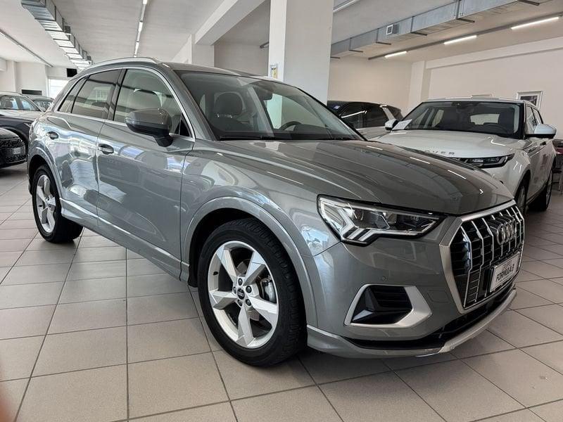 Audi Q3 Q3 35 TDI S tronic Business Advanced