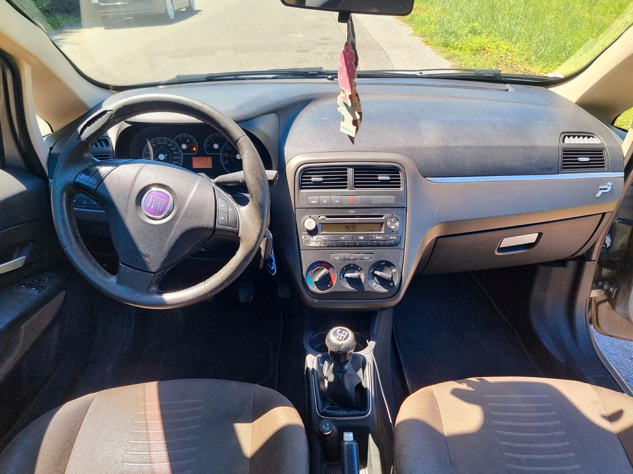 Fiat Grande Punto 1.2 5 porte Dynamic ADATTA A NEOPATENTATI