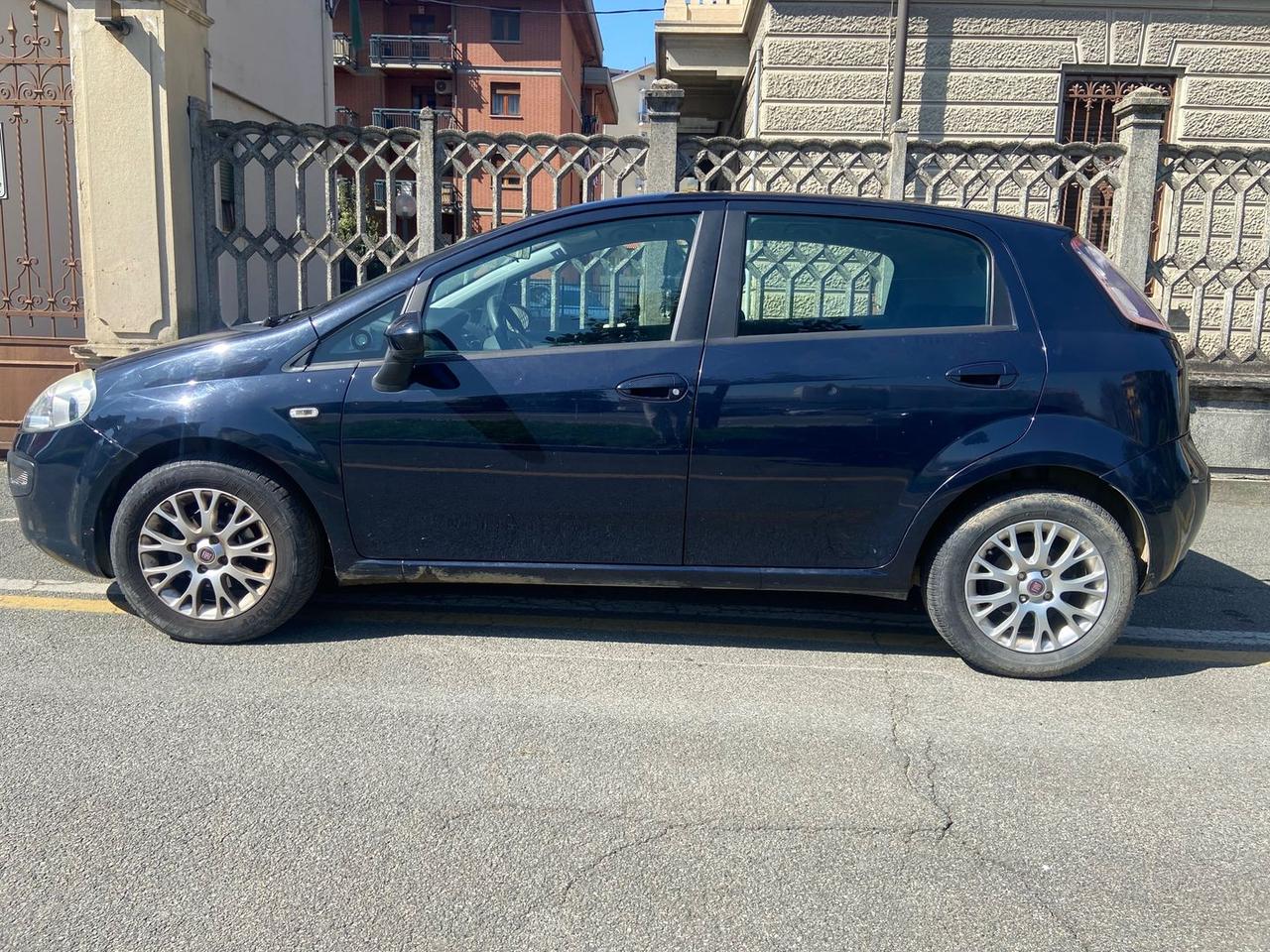 Fiat Punto Evo 1.4 Blue&Me