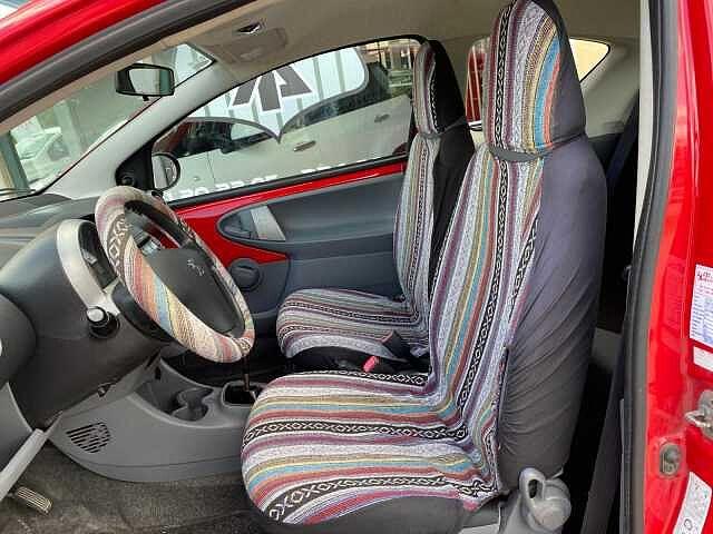 Peugeot 107 1.0 68CV 3p. Plaisir