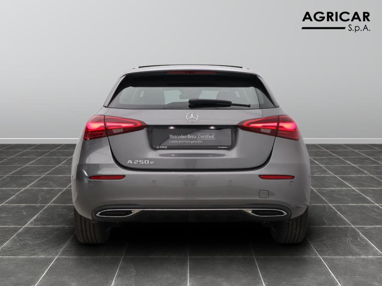 Mercedes Classe A 250 e plug-in-hybrid progressive advanced plus speedshift dct amg 8g