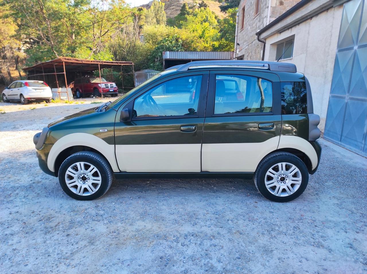 Fiat Panda 1.3 MJT 16V 4x4 Cross ELD