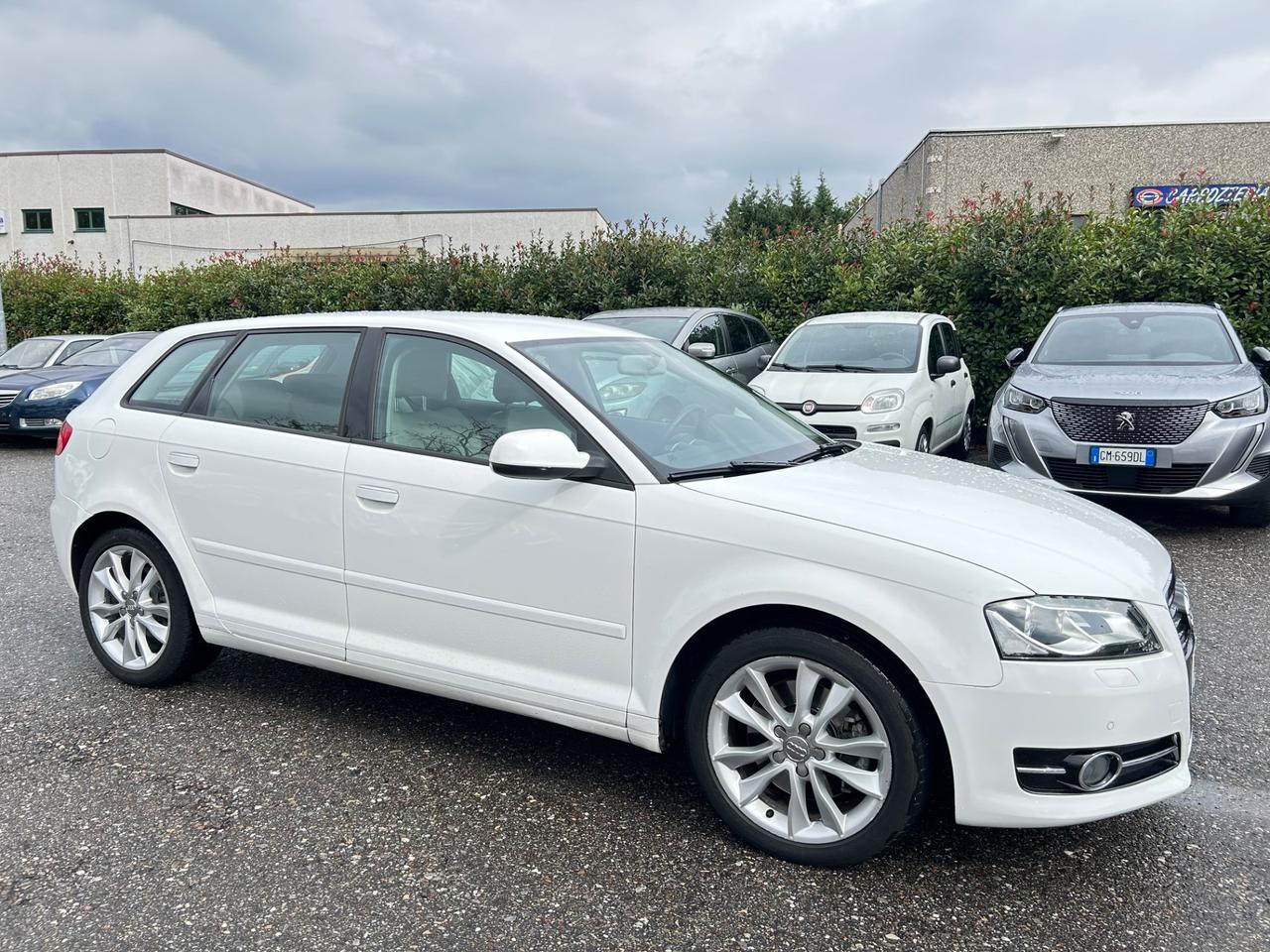 Audi A3 SPB 2.0 16V TFSI quattro S tronic Ambition