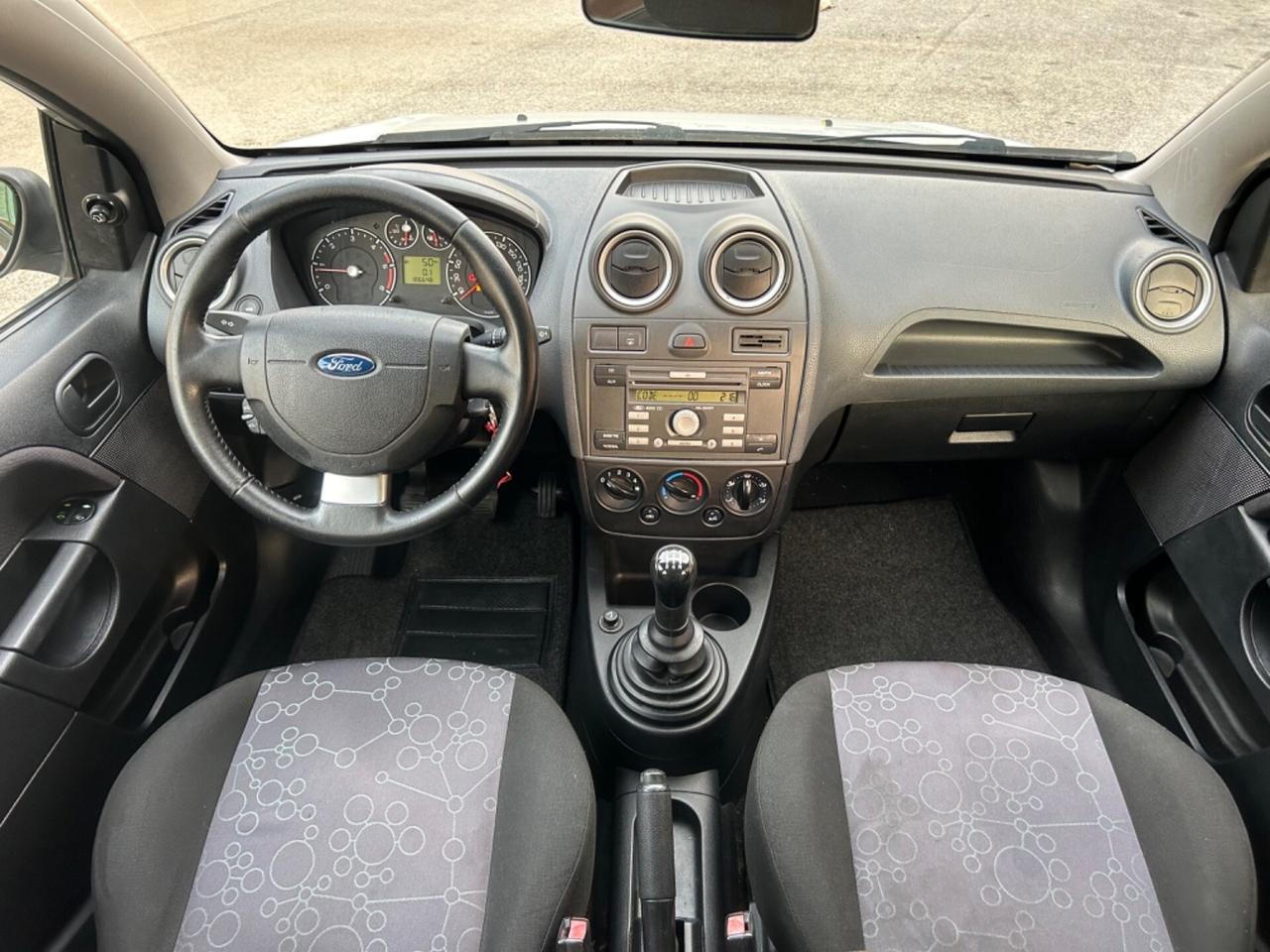 Ford Fiesta 1.4 TDCi ideale per neo patentati